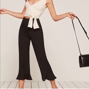 Reformation Naples Cropped ruffle pants size 2